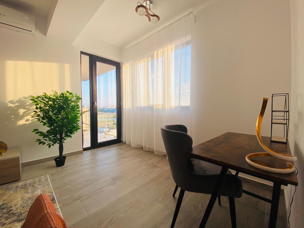 Soho Apartment - City View With Rooftop Garden Bucureşti Eksteriør bilde