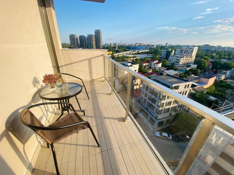 Soho Apartment - City View With Rooftop Garden Bucureşti Eksteriør bilde