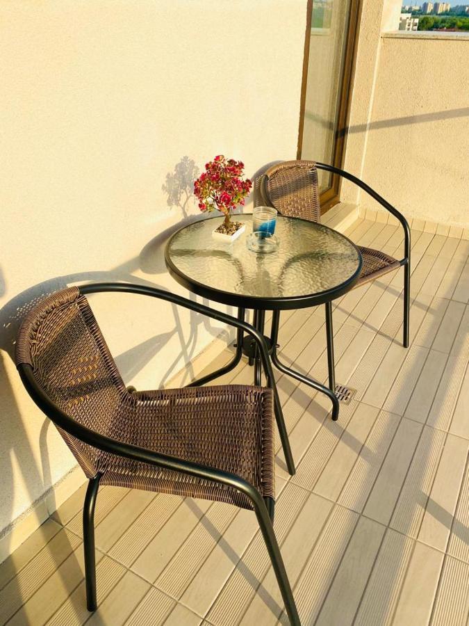 Soho Apartment - City View With Rooftop Garden Bucureşti Eksteriør bilde