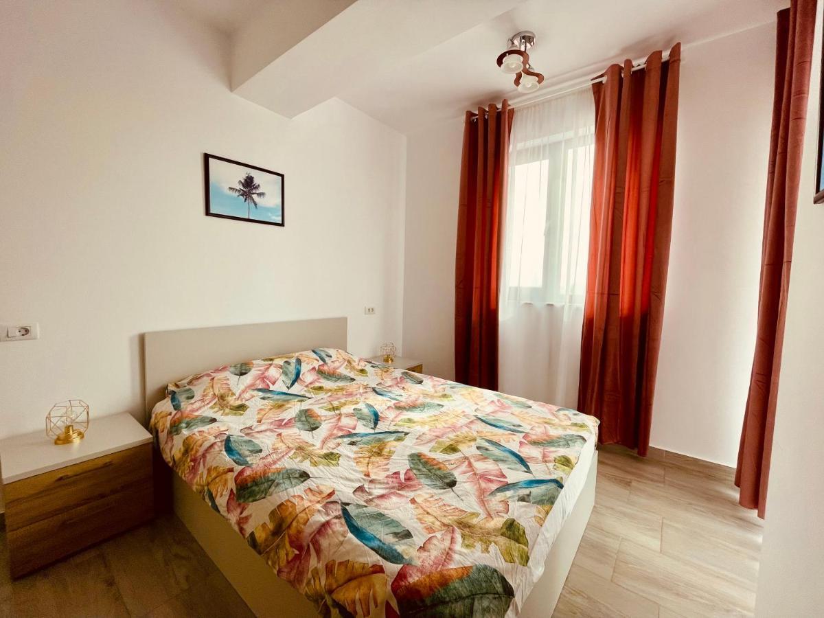 Soho Apartment - City View With Rooftop Garden Bucureşti Eksteriør bilde
